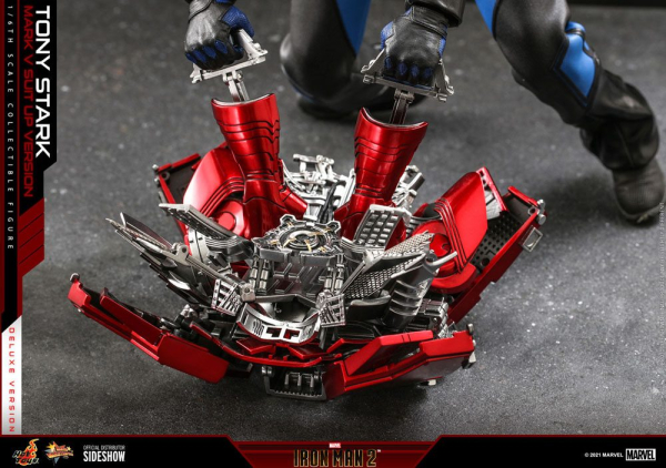 Hot Toys Iron Man 2 Movie Masterpiece Actionfigur 1/6 Tony Stark (Mark V Suit Up Version)